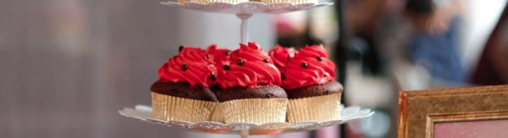 Rainbow Cupcakes Recipe - The Girl Who Ate Everything
